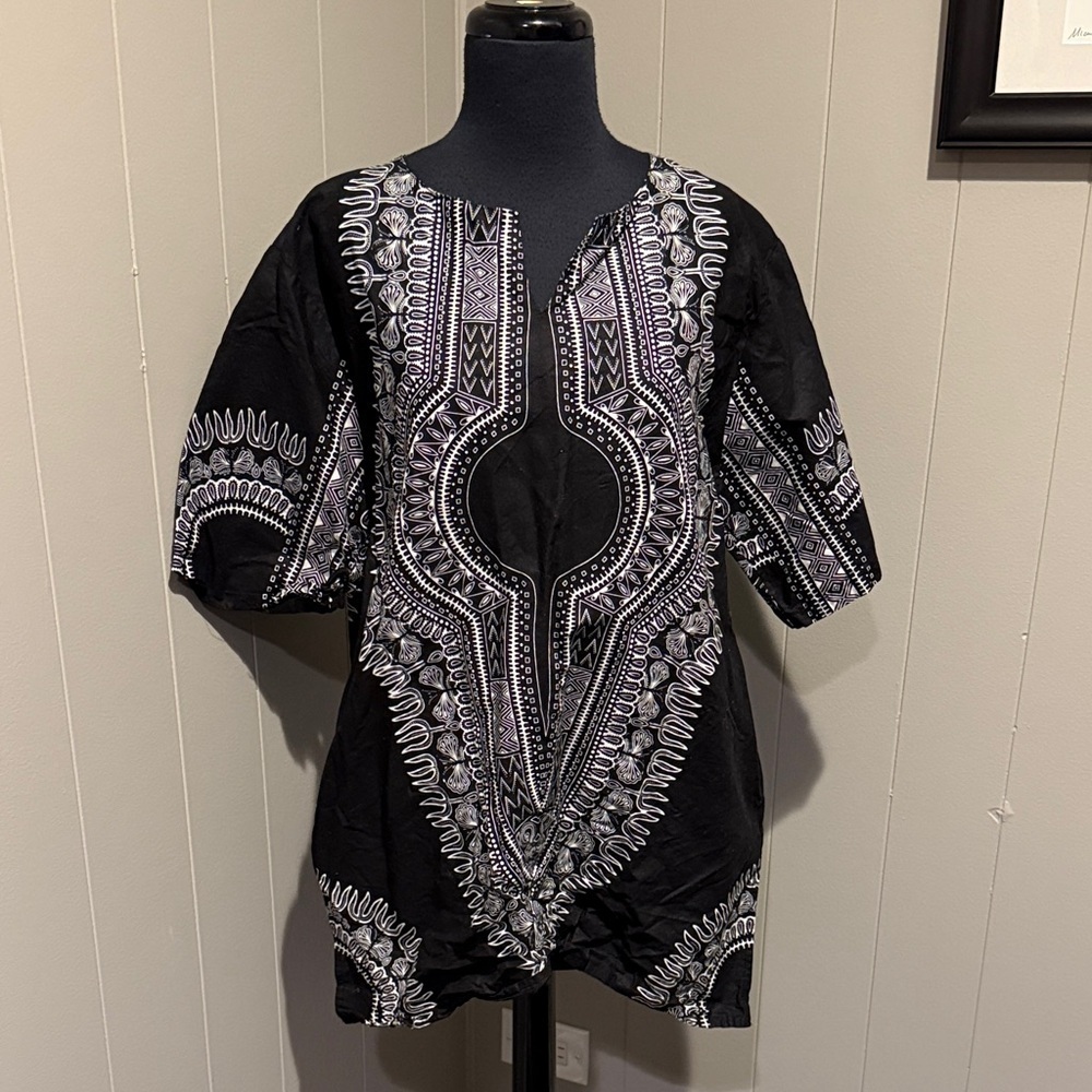 Kayra Importa Elegant Black and White Women's Boho Tunic